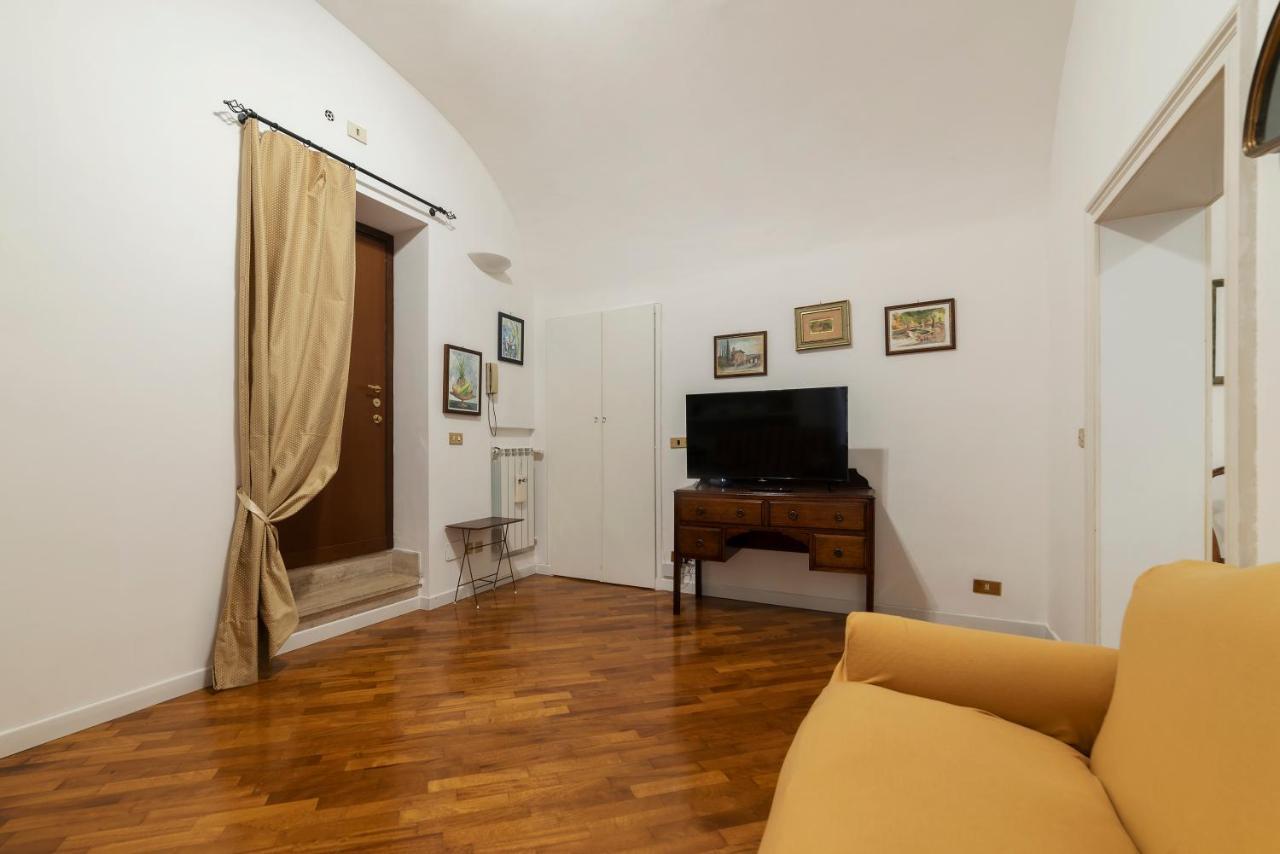 Rione Monti & Cavour Apartment Rom Exteriör bild